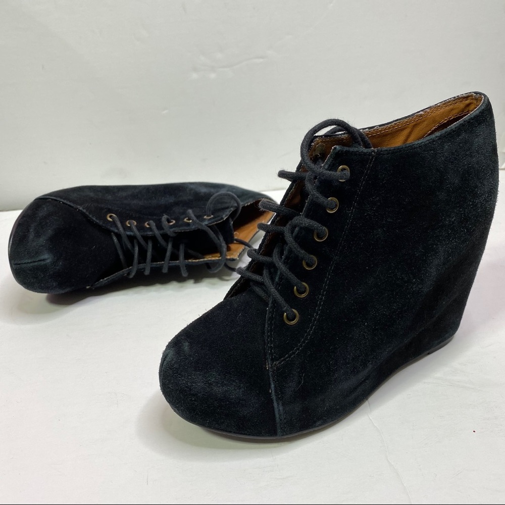 ✨ jeffrey campbell 99 tie wedge boot size 7 black